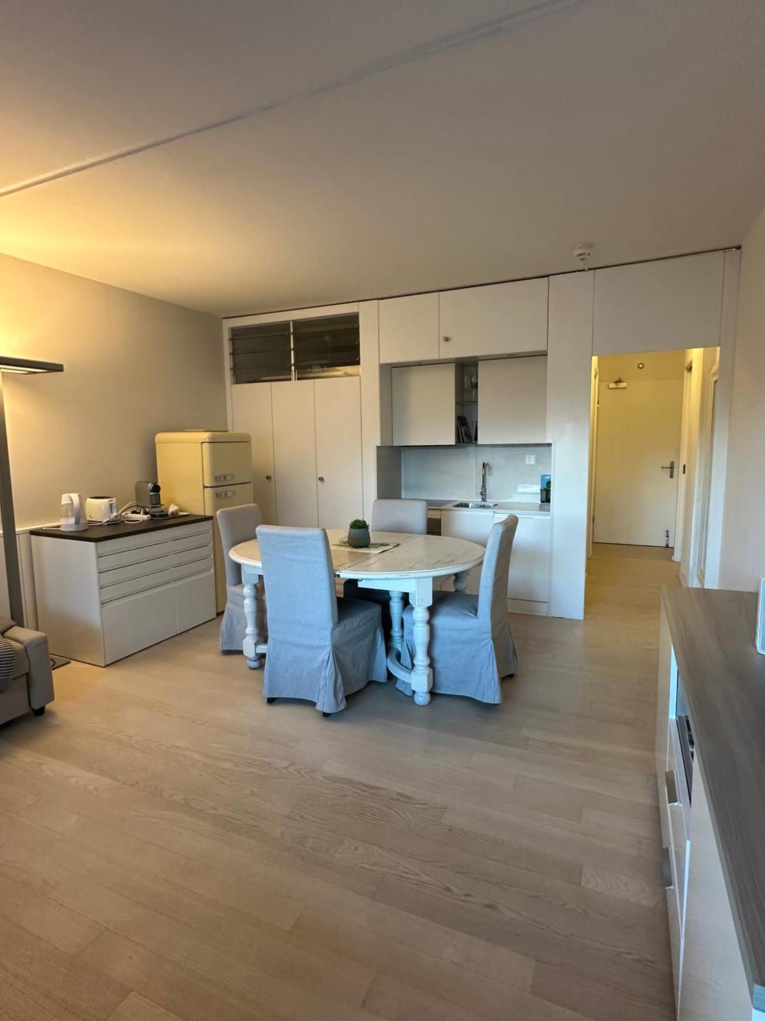 Apartmán Holiday On The Lake Lugano 2 Bissone Exteriér fotografie